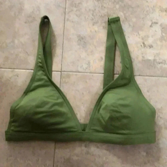 Victoria secret swim top - Picture 1 of 4